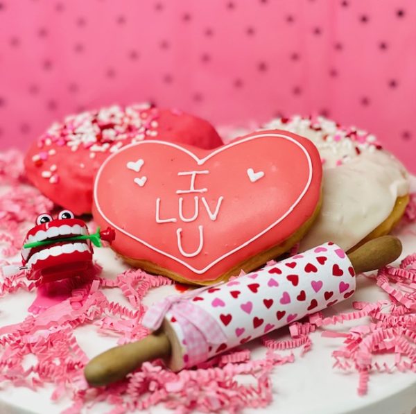 "I Luv U" Heart Donut
